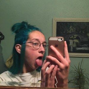 Meet your Posher, Ray